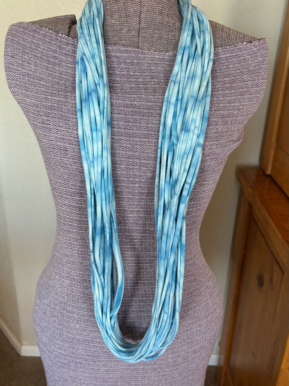 Tie dyed infinity spaghetti T-shirt scarf. Personally handmade! Blue and white. - Picture 3 of 4